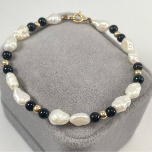 14K Gold Onyx Freshwater Baroque Pearl Beaded Bracelet Elegant Stunning Vintage